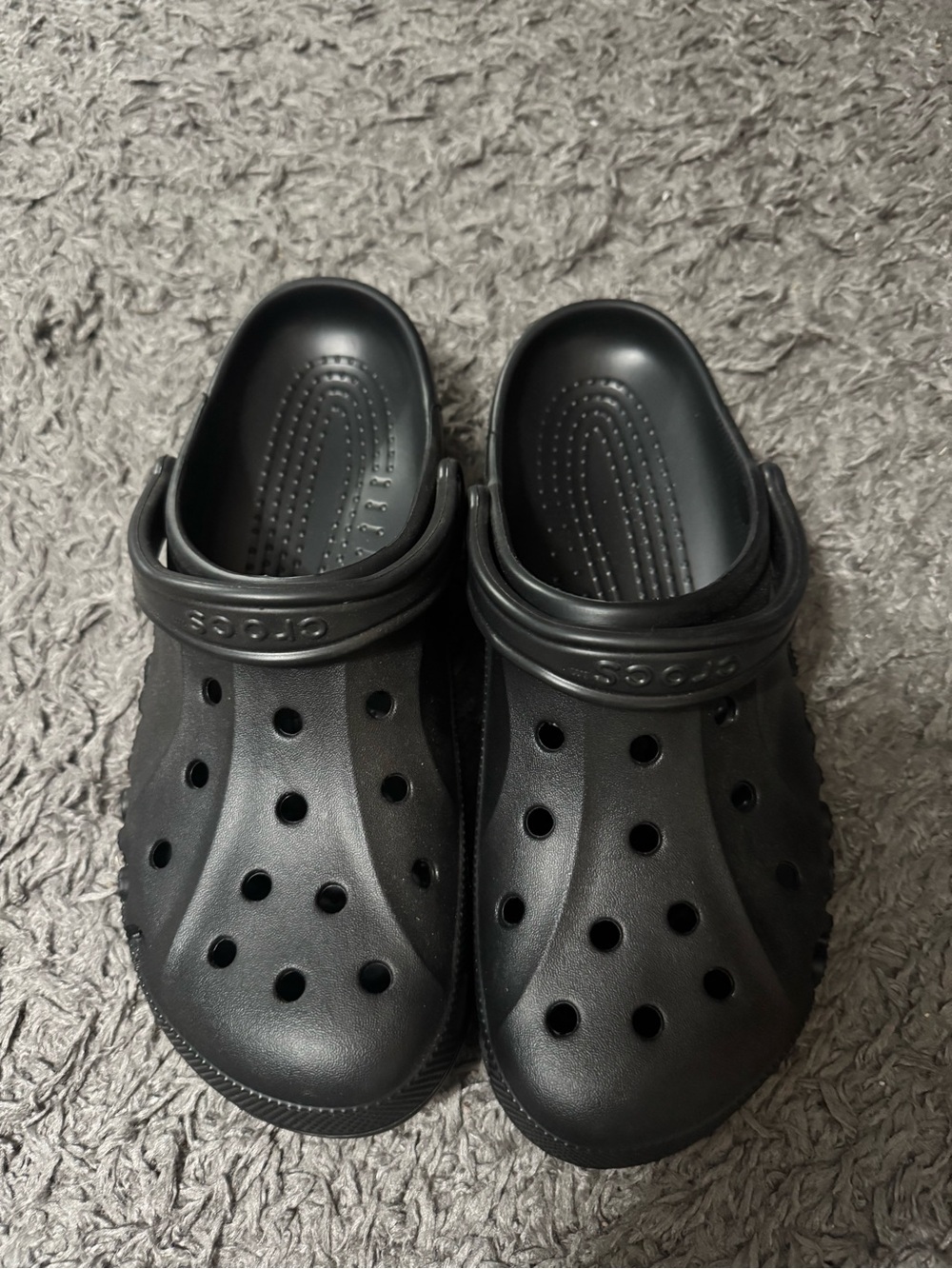 CROCS Classic Clog in Black - Picture 2 of 5